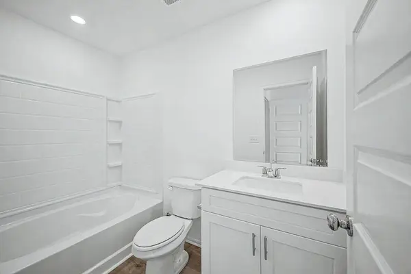 3512 Maggie RD, Mustang, OK 73064