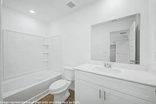 3520 Maggie RD, Mustang, OK 73064