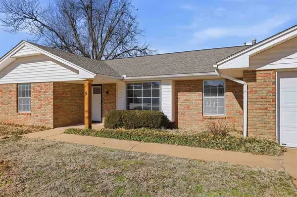 6 Liberty Cir, Stillwater, OK 74075