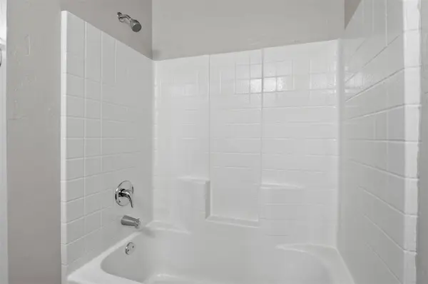 1813 E Brooke Ave, Stillwater, OK 74075