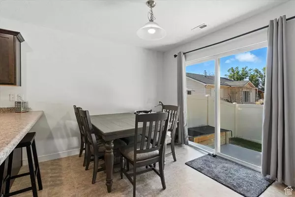 1187 W SERAPHIM CT, Layton, UT 84041