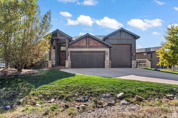 823 W SUMMIT HAVEN CIR, Francis, UT 84036