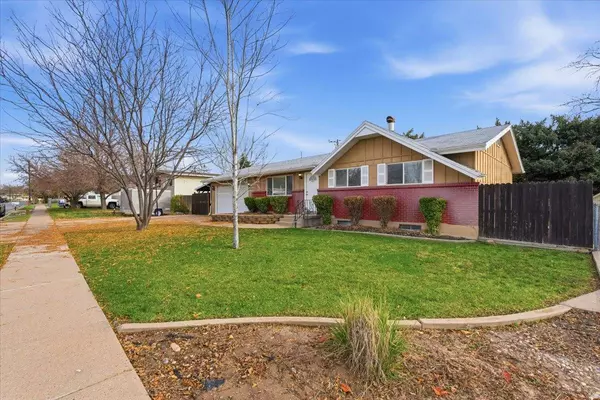 1096 N 300 W, Layton, UT 84041