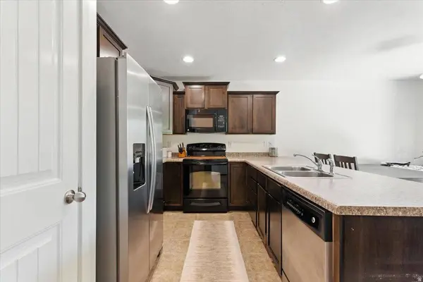 1187 W SERAPHIM CT, Layton, UT 84041