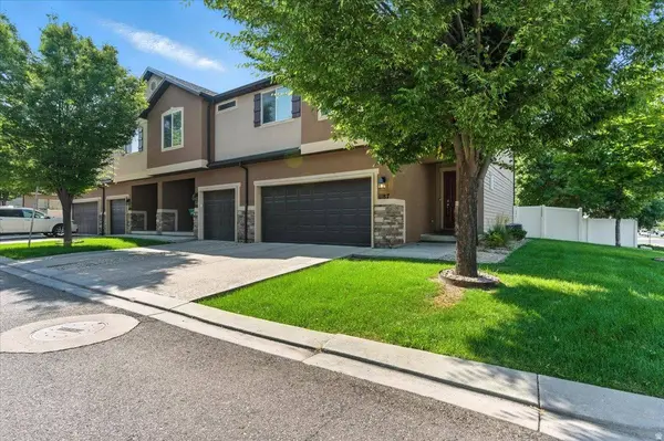 1187 W SERAPHIM CT