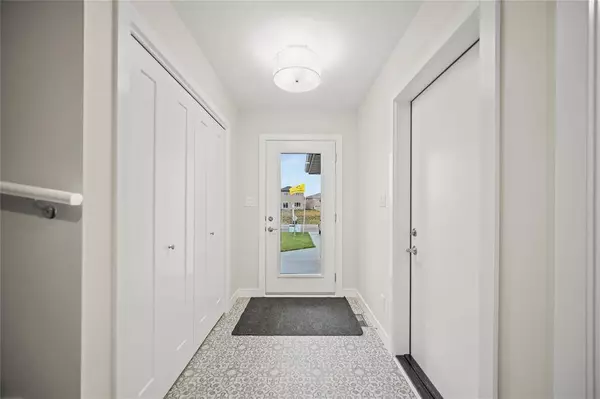 53 Gullane ST, Niverville, MB R0A 0A1