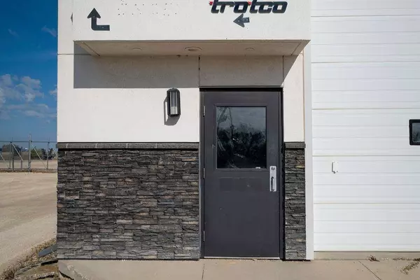 349 BRONSTONE DR, Niverville, MB R0A 1E0