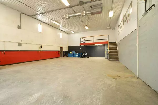 349 BRONSTONE DR, Niverville, MB R0A 1E0