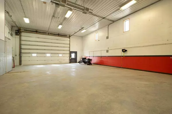 349 BRONSTONE DR, Niverville, MB R0A 1E0