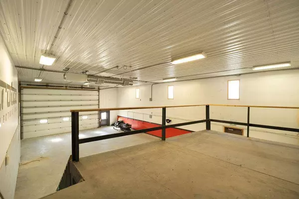 349 BRONSTONE DR, Niverville, MB R0A 1E0