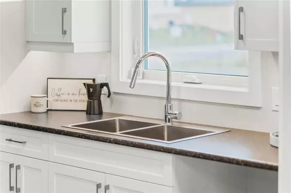 45 Gullane ST, Niverville, MB R0A 0A1