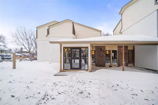 35 Wynford DR, Winnipeg, MB R2C 3T8