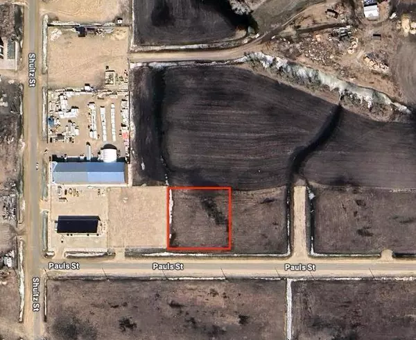 530 Pauls ST, Niverville, MB R0A 0A1