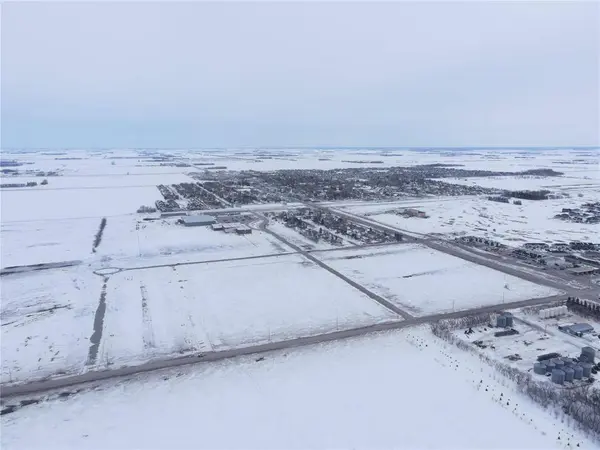 37 Mulberry AVE, Niverville, MB R0A 0A1