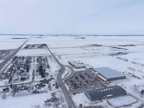 37 Mulberry AVE, Niverville, MB R0A 0A1