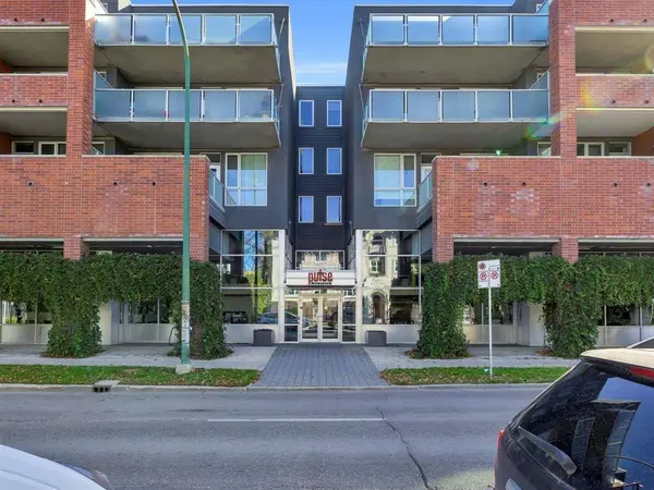 374 River AVE, Winnipeg, MB R3L 0C5