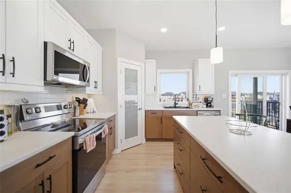 30 Aberdeen DR, Niverville, MB R0A 0A1