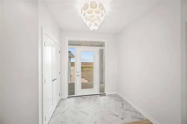826 Turnberry CV, Niverville, MB R0A 0A1