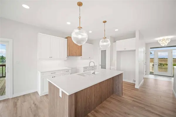 826 Turnberry CV, Niverville, MB R0A 0A1