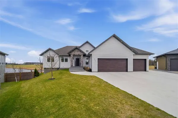 412 St. George PL, Niverville, MB R0A 0A1