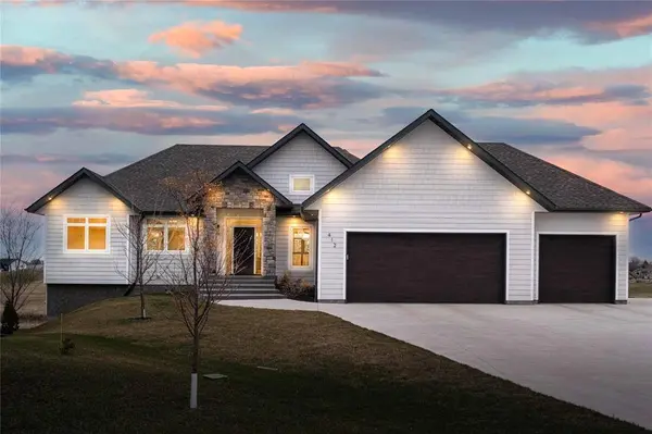 412 St. George PL, Niverville, MB R0A 0A1