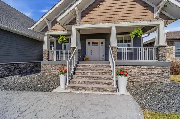 308 Troon CV, Niverville, MB R0A 0A1