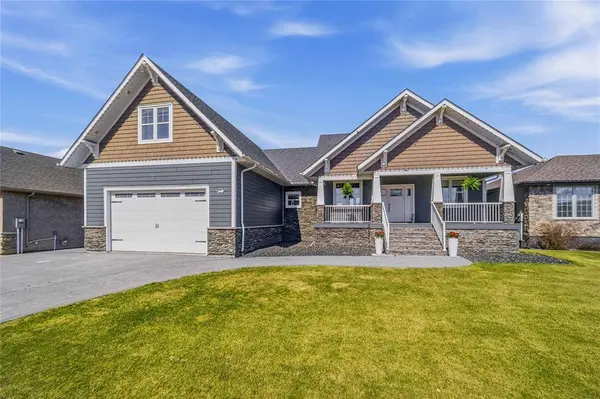 308 Troon CV, Niverville, MB R0A 0A1