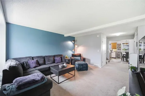 1000 Aldgate RD, Winnipeg, MB R2N 0B1
