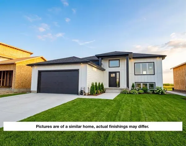 12 Van Riesen DR