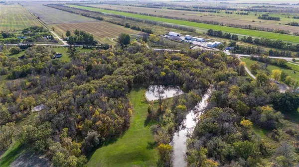 97 Harvest CRES, Lorette, MB R5K 0Y4