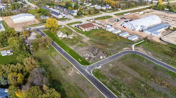 97 Harvest CRES, Lorette, MB R5K 0Y4