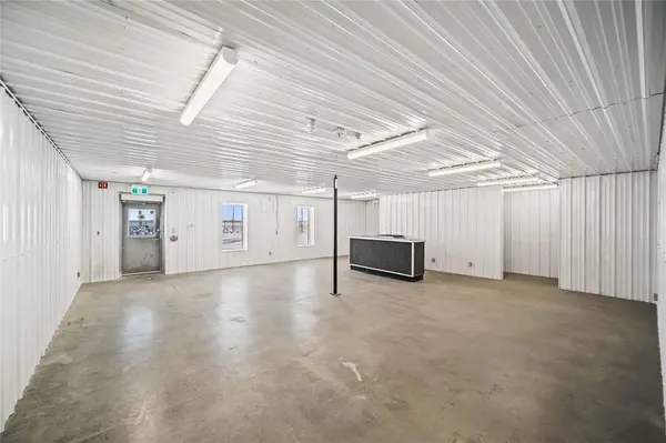 41131 6TH AVE, Niverville, MB R0A 1E0