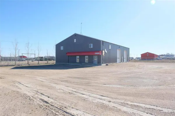 41131 6TH AVE, Niverville, MB R0A 1E0