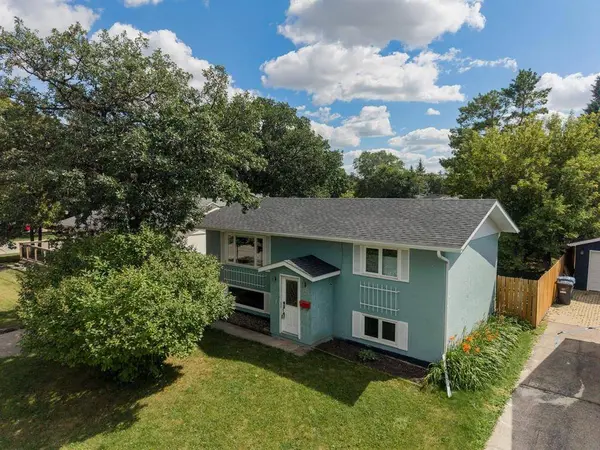 6 Weeping Willow DR