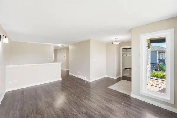 11 Feathertail WAY, New Bothwell, MB R0A 1C0