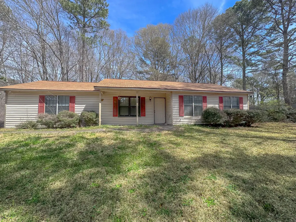 4740 Rock Springs Ct, Loganville, GA 30052-2818