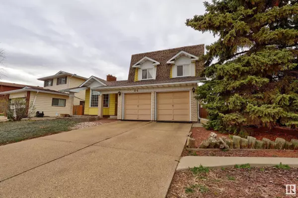 11104 157 AV NW, Edmonton, AB T5X 4V2