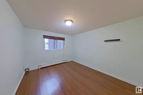 #44 5619 105 ST NW, Edmonton, AB T6H 2N2