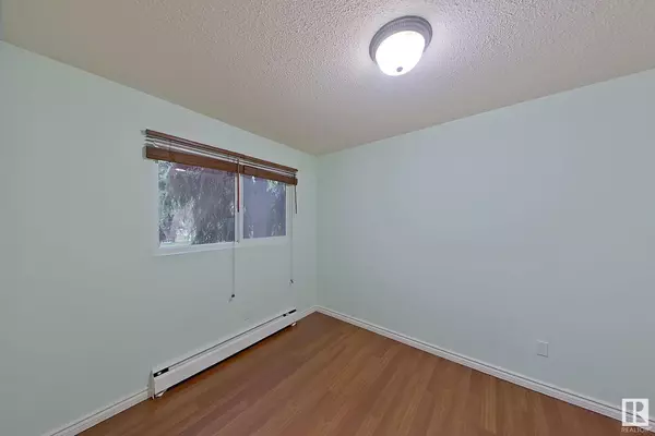 #44 5619 105 ST NW, Edmonton, AB T6H 2N2