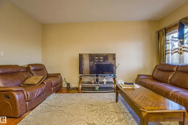 17091 38 St. NW NW, Edmonton, AB T5Y 6M1