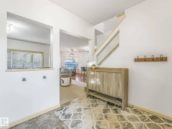 3031 SPENCE WD SW, Edmonton, AB T6X 1M6