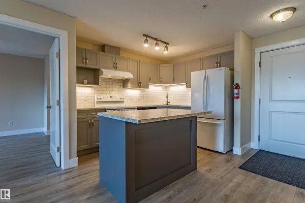 #227 10535 122 ST NW, Edmonton, AB T5N 4B7