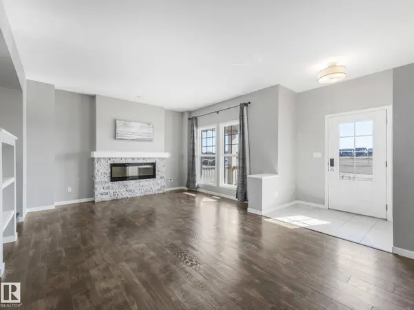 4108 CHAPPELLE GR SW, Edmonton, AB T6W 4M5