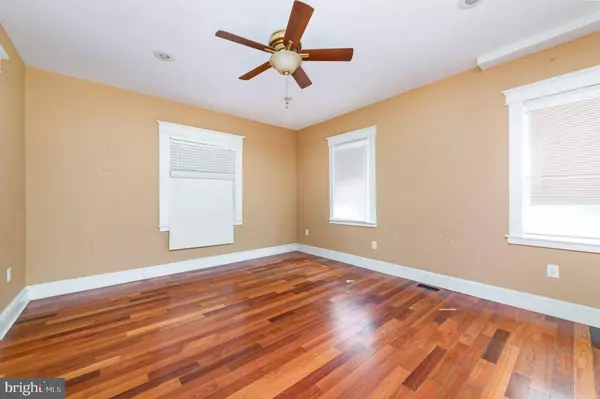 2404 ALLENDALE RD, Baltimore, MD 21216