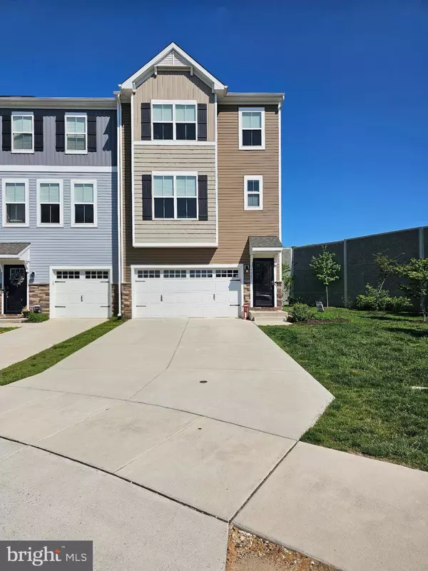 7241 MARTIN FARM CIR, Baltimore, MD 21237