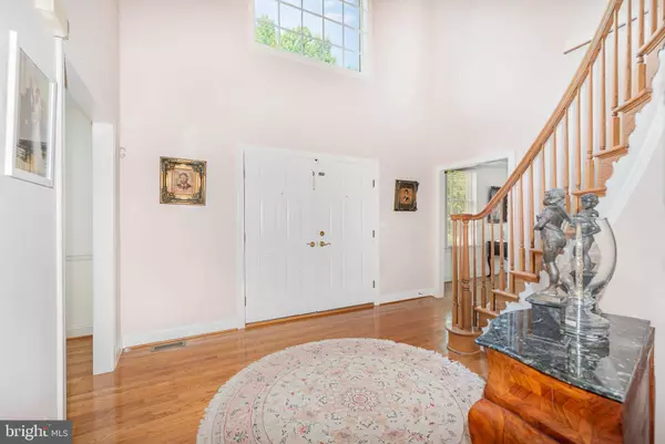 2212-A POT SPRING RD, Lutherville Timonium, MD 21093