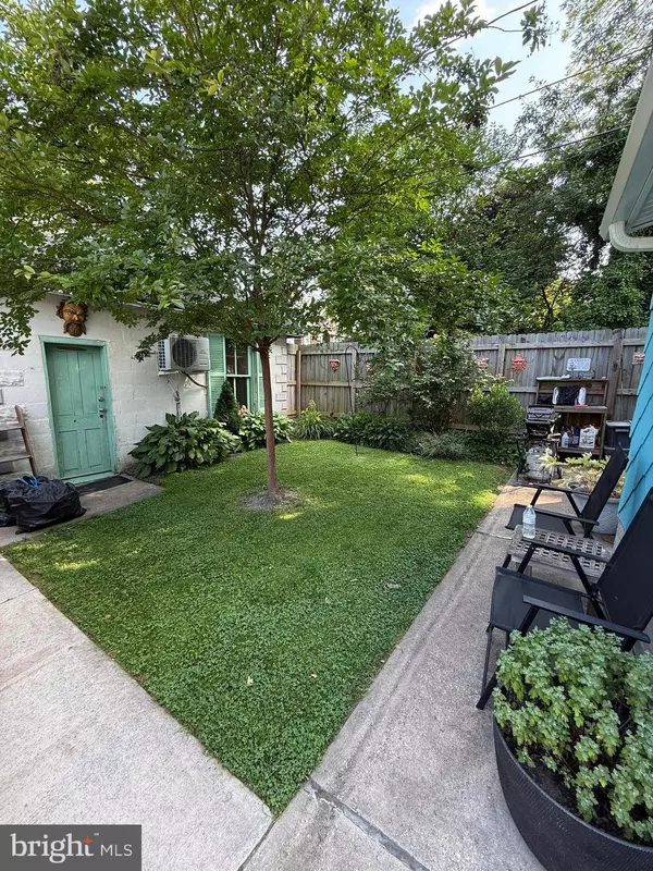 6111 RICHARD AVE, Baltimore, MD 21214