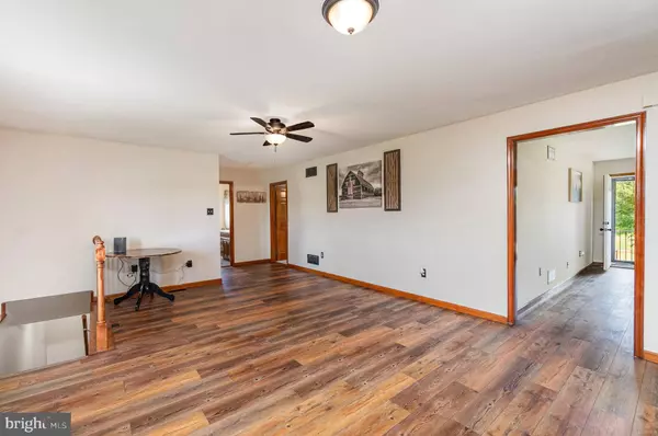 4816 AMOS RD, White Hall, MD 21161