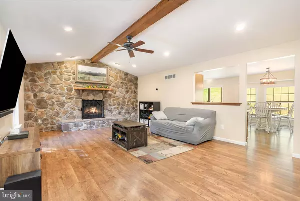 3220 LUCKY DR, Street, MD 21154