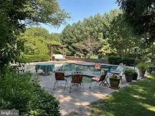13800 CRIPPLEGATE RD, Phoenix, MD 21131